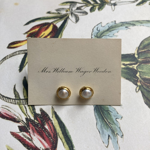 Pearl Round Stud Earrings
