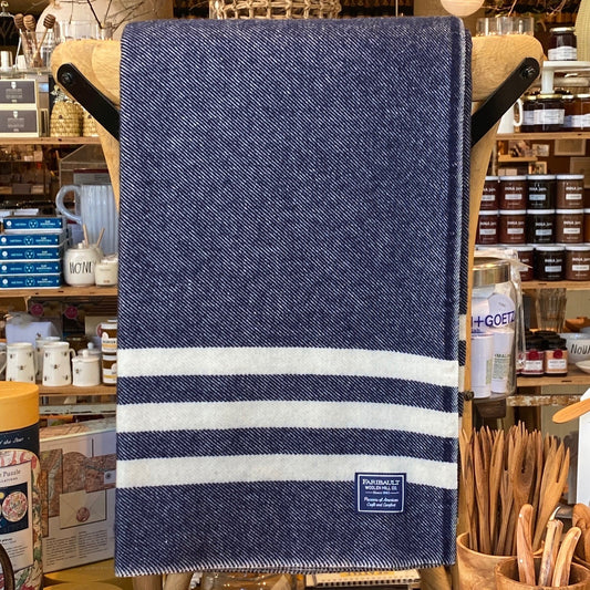 Trapper Wool Throw in Navy