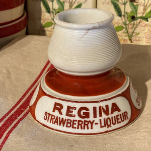 Regina Strawberry Vintage Match Striker