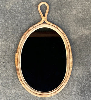 Oval Bocca Mirror