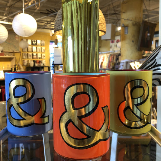 "&" Carnation Bridie Hall Brush Pot