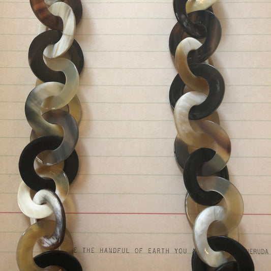 Horn Necklace, Round